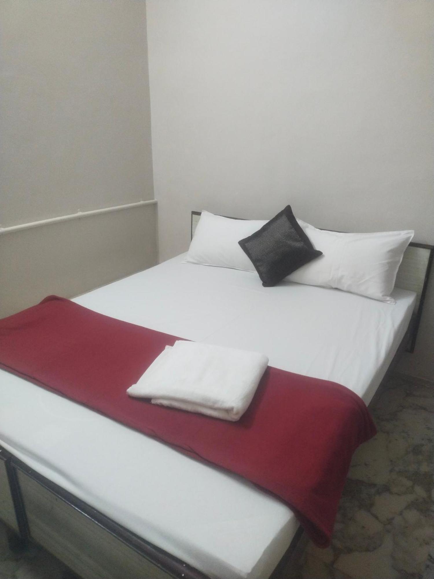 Hotel Swamy Residency Vellore Habitación foto